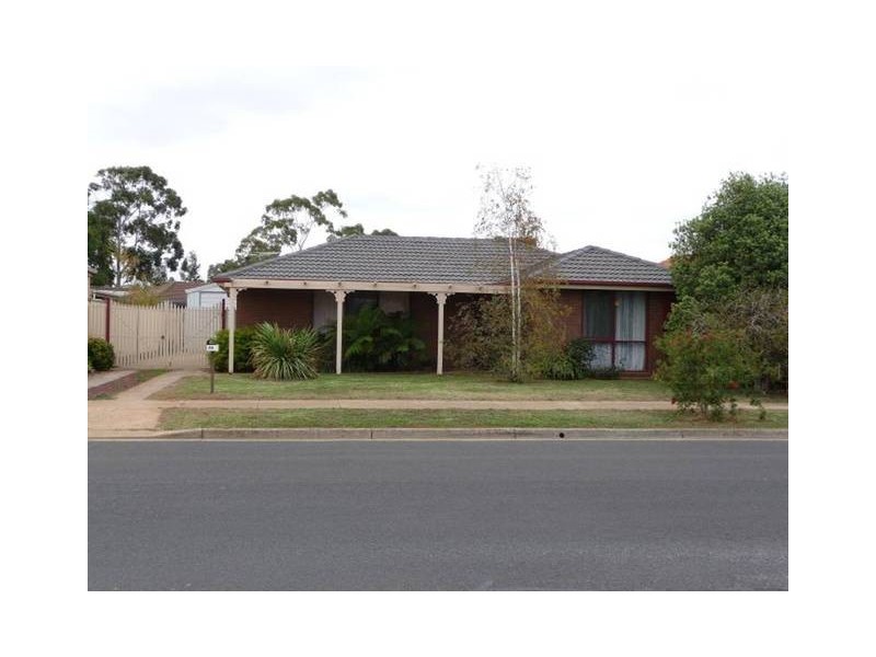 45 Nangiloc Crescent, Werribee VIC 3030