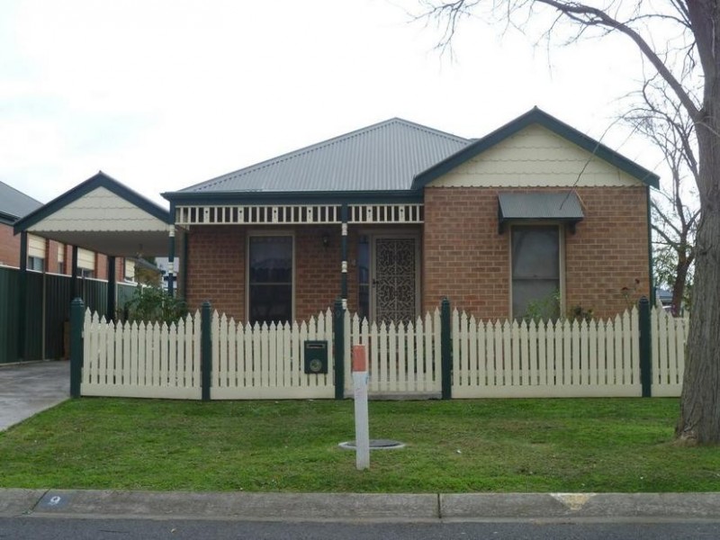 9 CLOVER LANE, Wyndham Vale VIC 3024