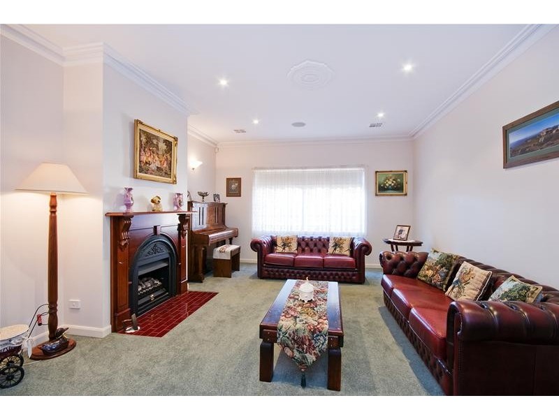 9 Salerno Court, Point Cook VIC 3030