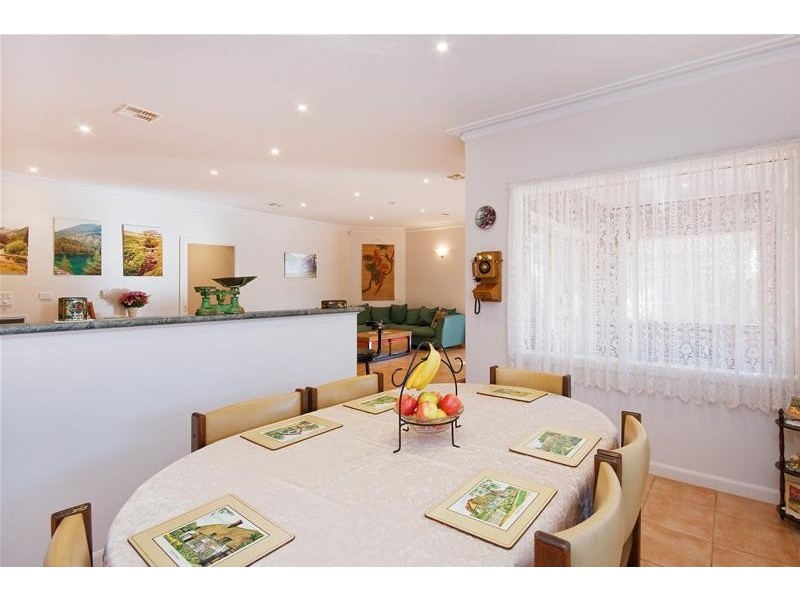 9 Salerno Court, Point Cook VIC 3030