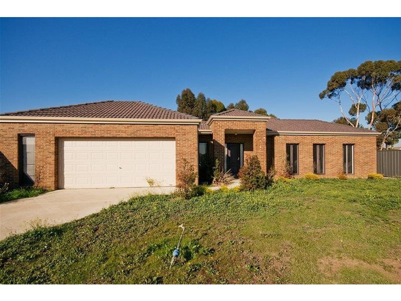 6 Bellfield Court, Wyndham Vale VIC 3024