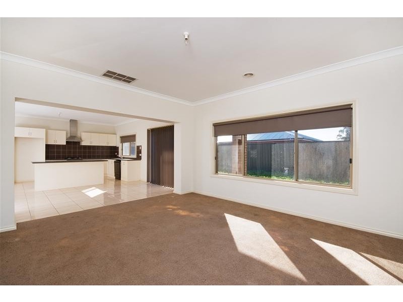6 Bellfield Court, Wyndham Vale VIC 3024