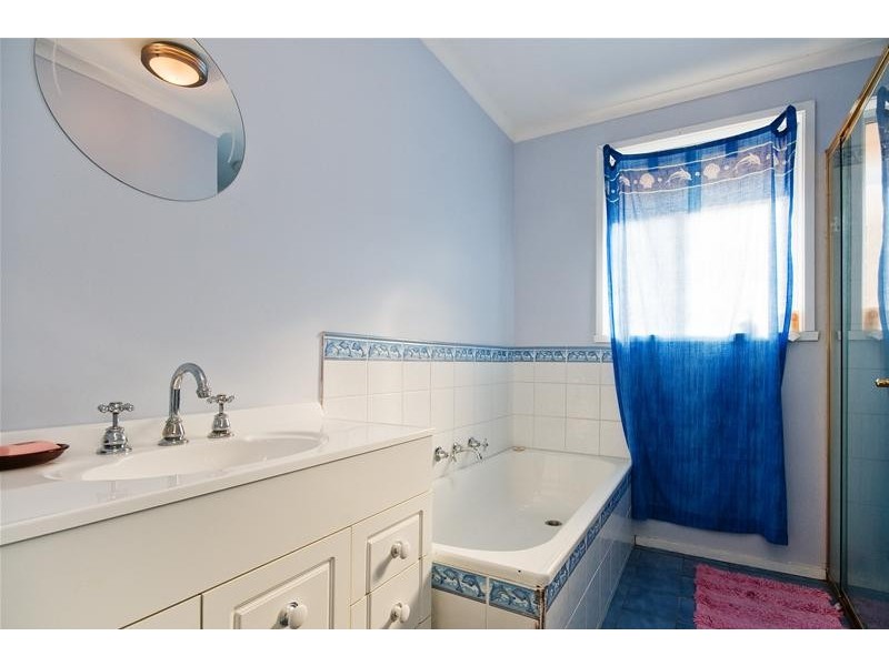 4 Allawah Court, Hoppers Crossing VIC 3029