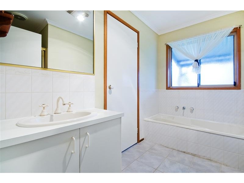 19 Savage Court, Werribee VIC 3030