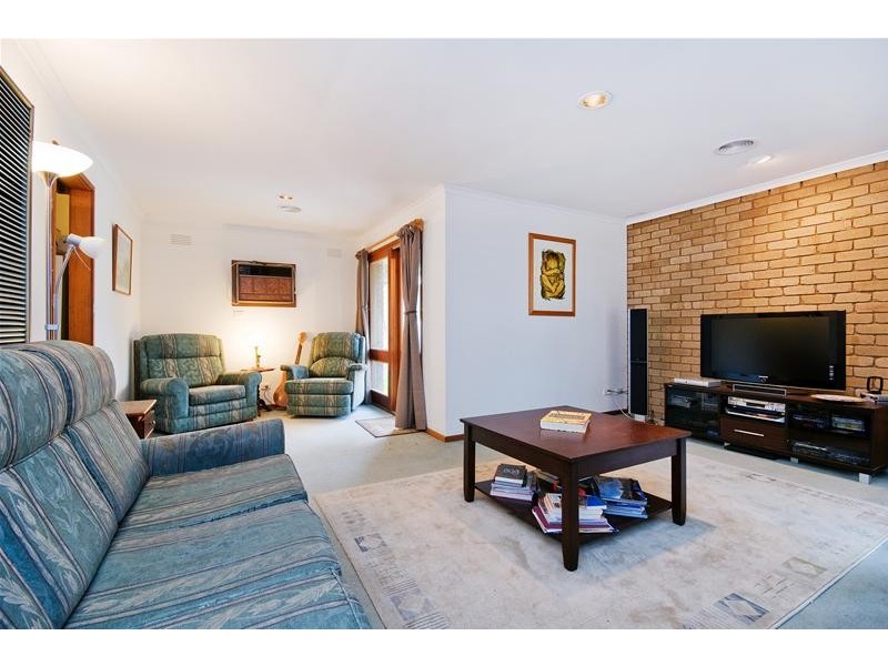 47 Manorvale Parade, Werribee VIC 3030