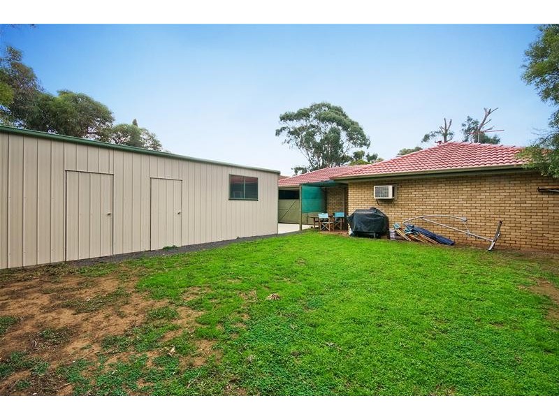 47 Manorvale Parade, Werribee VIC 3030