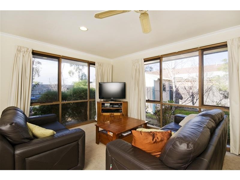 17 Trent Close, Werribee VIC 3030