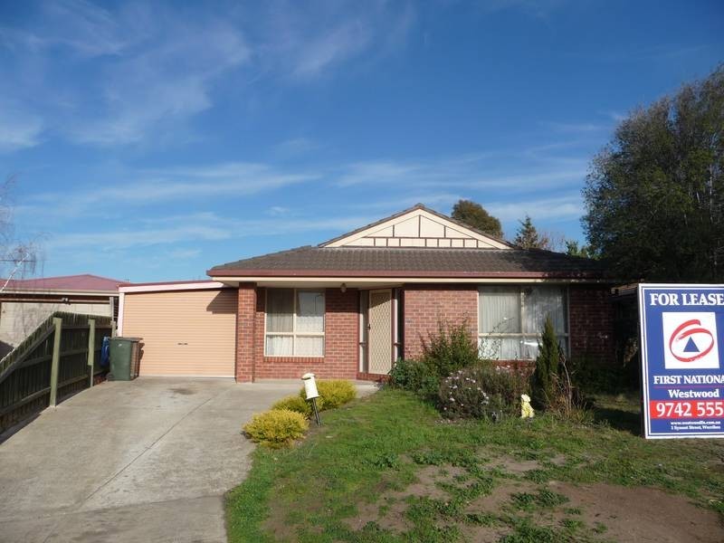 8 Rottnest Court, Hoppers Crossing VIC 3029