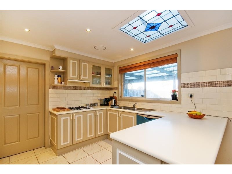 39 Roberts Avenue, Hoppers Crossing VIC 3029