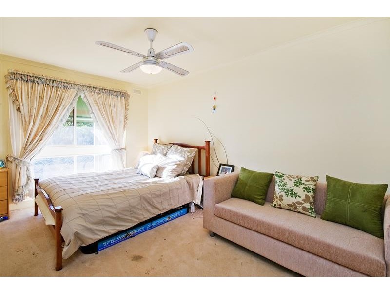 39 Roberts Avenue, Hoppers Crossing VIC 3029