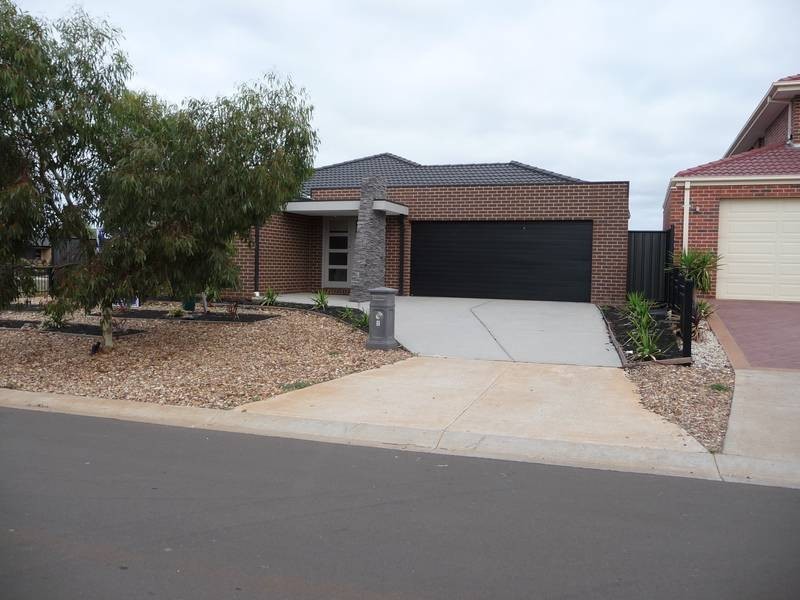 2 Mandora Grange, Tarneit VIC 3029