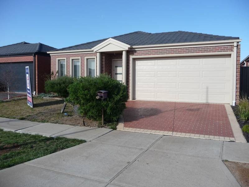 6 Maclarens Drive, Wyndham Vale VIC 3024