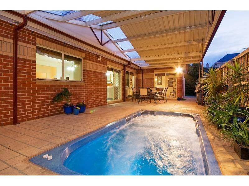 16 Decora Court, Werribee VIC 3030