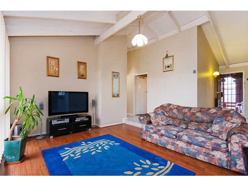 13 Burgundy Drive, Wyndham Vale VIC 3024