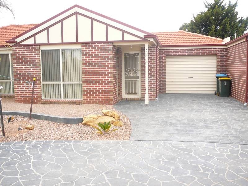 5/6-10 Latham St, Werribee VIC 3030