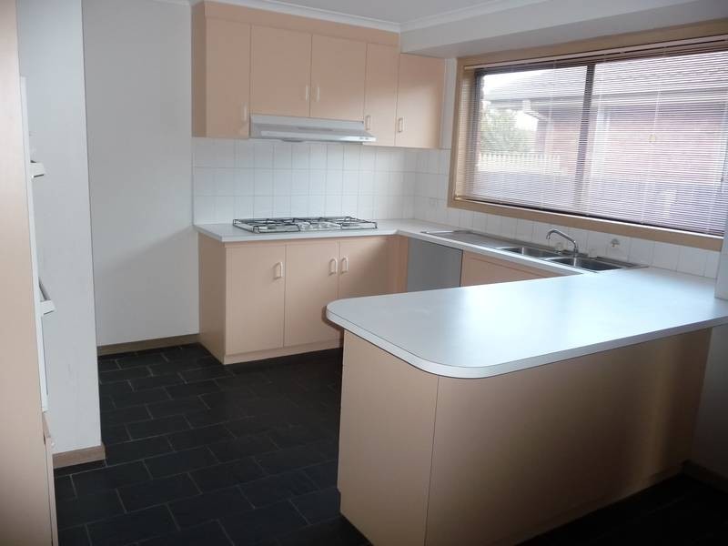 4 James Austin Place, Hoppers Crossing VIC 3029