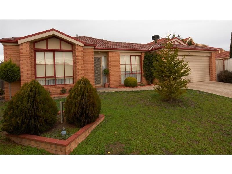 27 Medina Drive, Hoppers Crossing VIC 3029