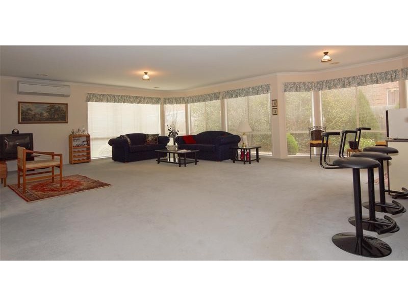 27 Medina Drive, Hoppers Crossing VIC 3029