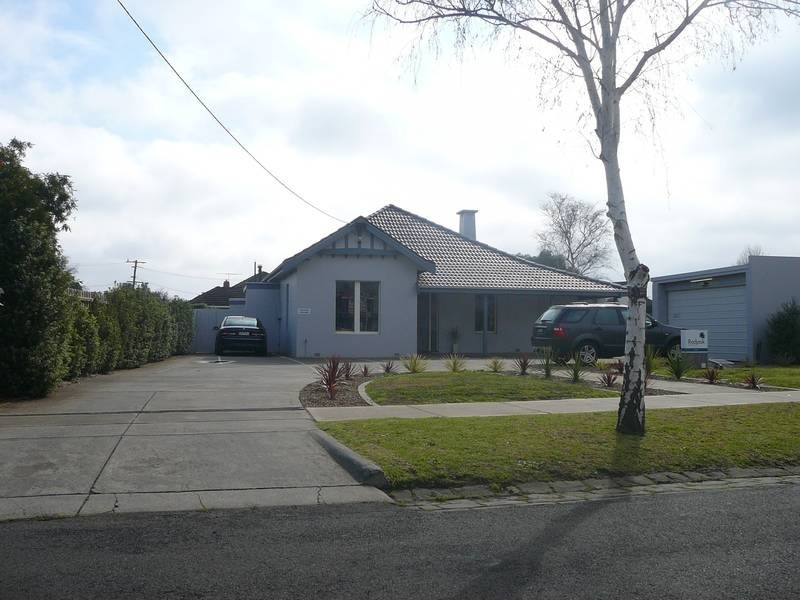 3 Princes Highway, Werribee VIC 3030