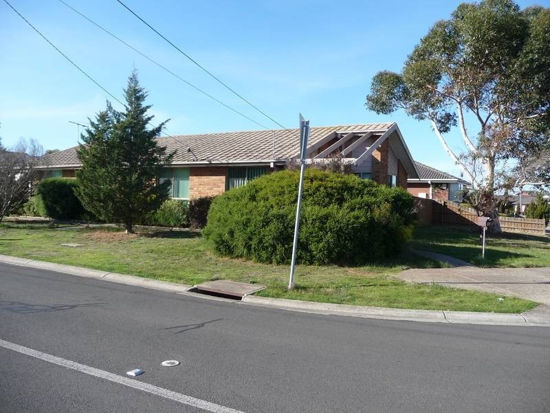 27 Matlock Drive, Hoppers Crossing VIC 3029