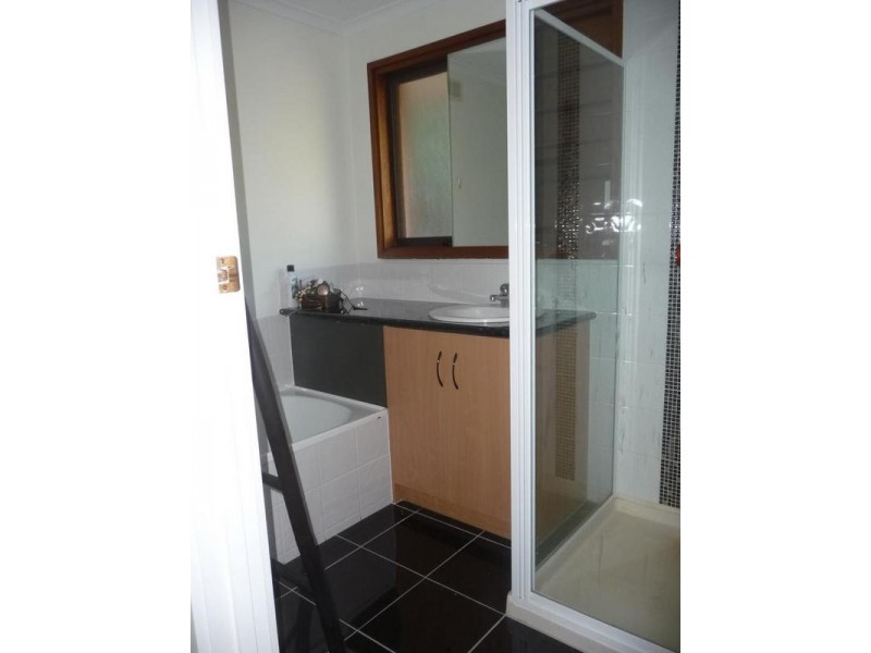 4/14-16 Mortimer Street, Werribee VIC 3030