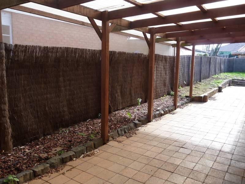 18 Queensbury Way, Werribee VIC 3030