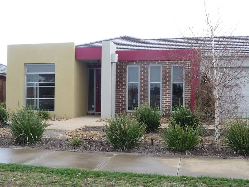 702 TARNEIT ROAD, Tarneit VIC 3029