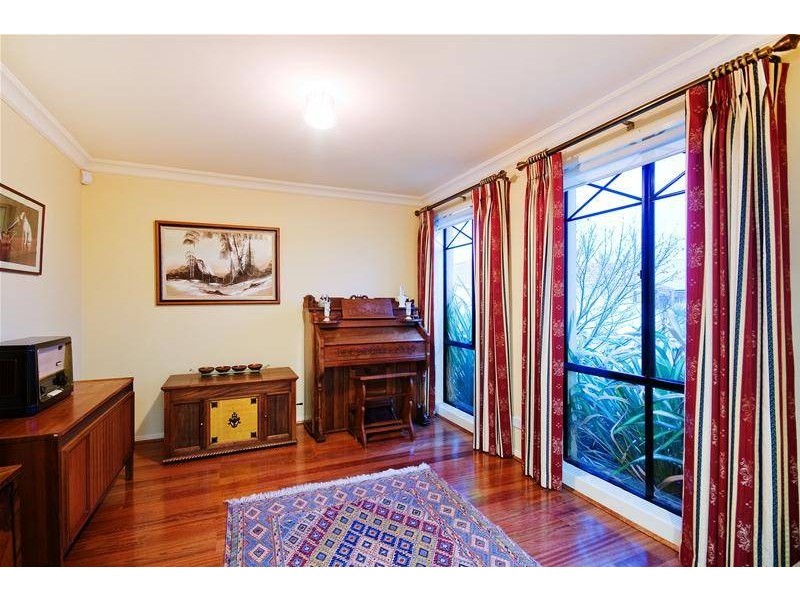 12 St Nicholas Court, Tarneit VIC 3029