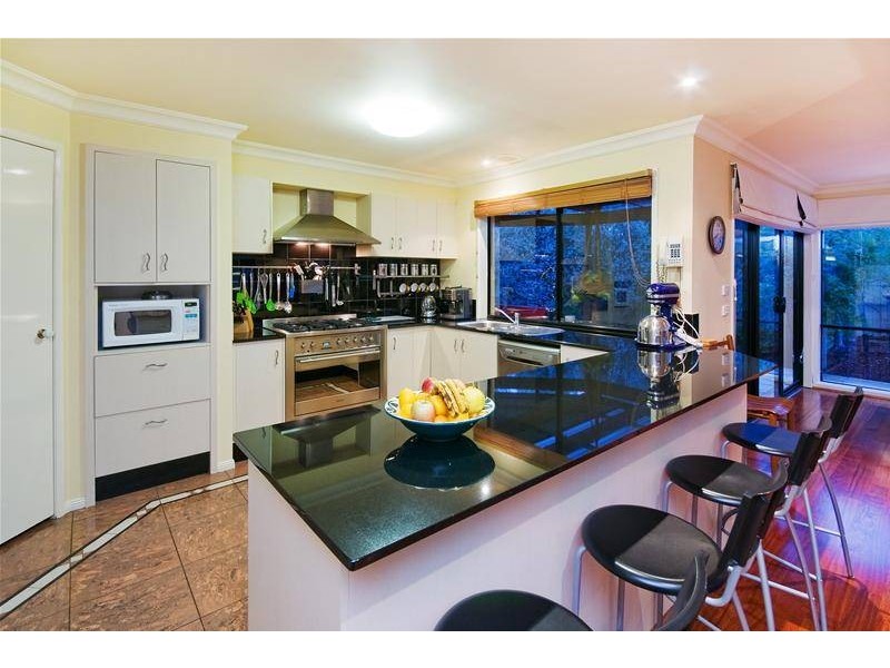 12 St Nicholas Court, Tarneit VIC 3029