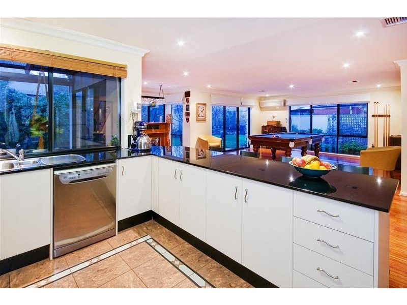 12 St Nicholas Court, Tarneit VIC 3029