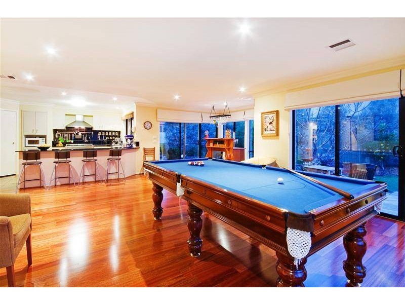 12 St Nicholas Court, Tarneit VIC 3029