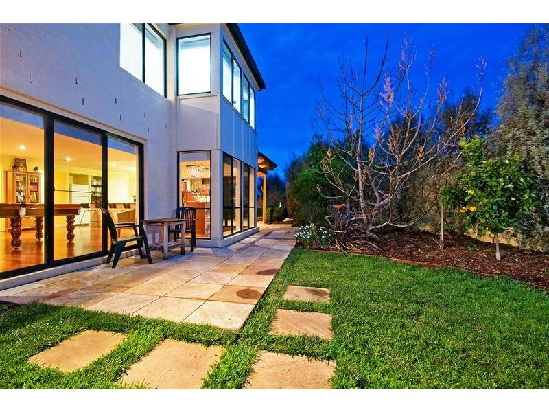 12 St Nicholas Court, Tarneit VIC 3029