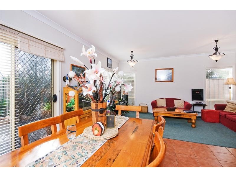 4 Atrium Drive, Tarneit VIC 3029