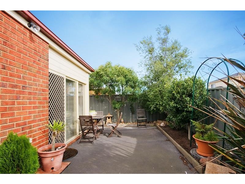 4 Atrium Drive, Tarneit VIC 3029