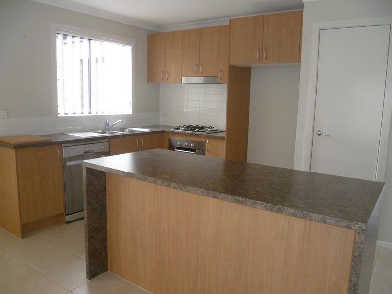 17 CRISSA STREET, Tarneit VIC 3029