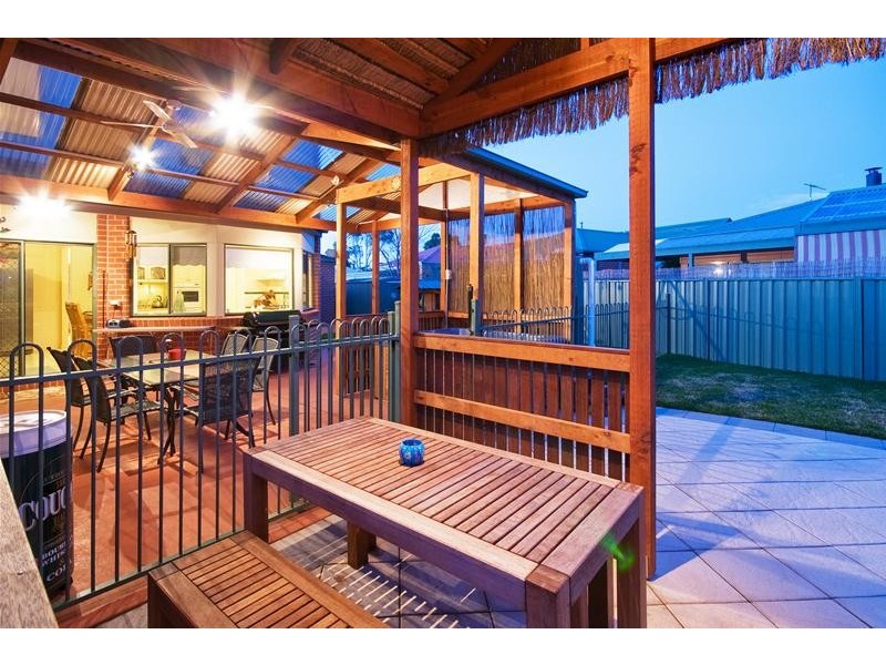 12 Creekview Way, Wyndham Vale VIC 3024