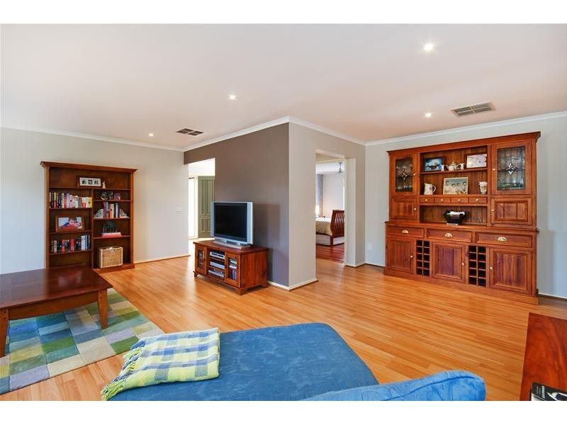 78 Lancaster Drive, Point Cook VIC 3030