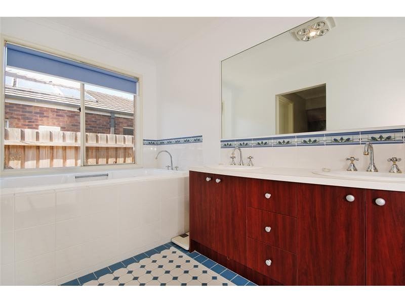 78 Lancaster Drive, Point Cook VIC 3030