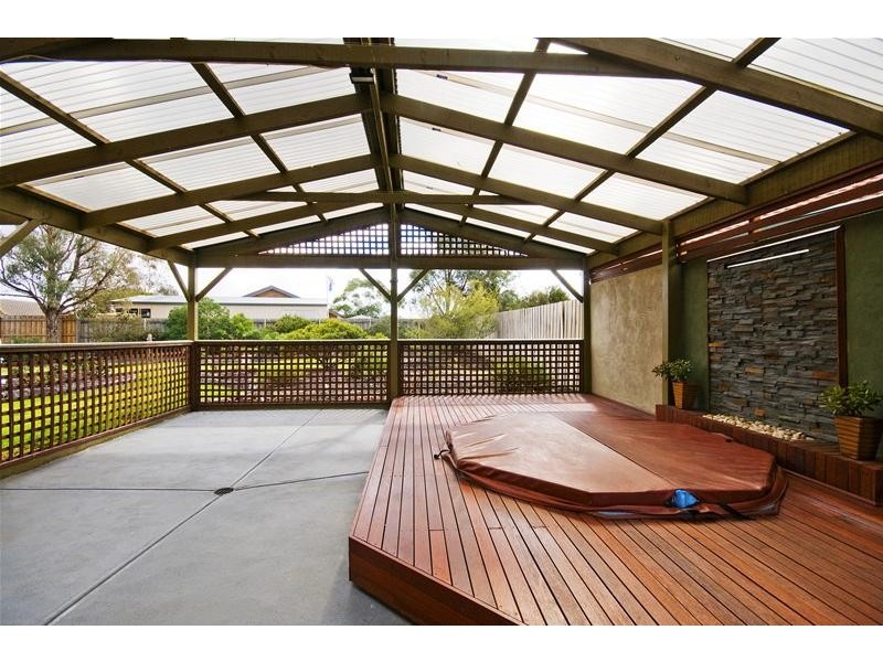 11 Beldale Avenue, Werribee VIC 3030