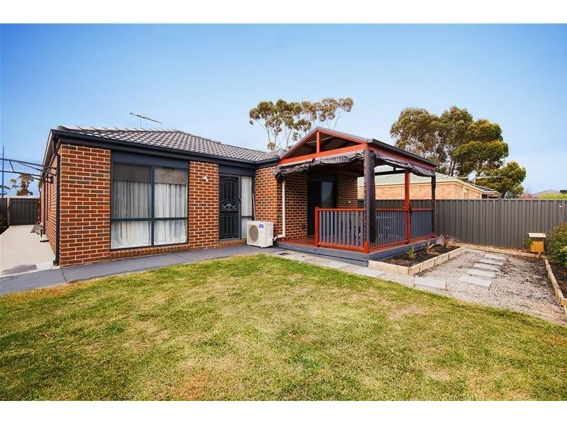 10 Bellfield Court, Wyndham Vale VIC 3024