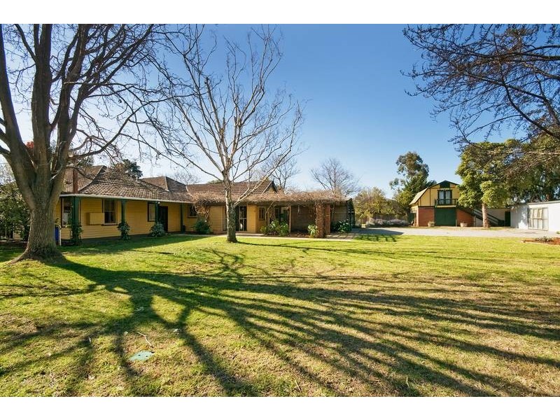 56 Wattle Avenue, Werribee VIC 3030