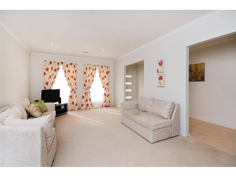 67 Cheviot Drive, Truganina VIC 3029