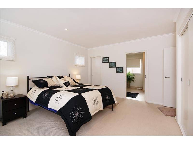 67 Cheviot Drive, Truganina VIC 3029