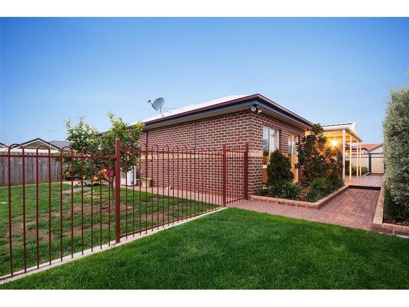 17 Satinwood Court, Werribee VIC 3030