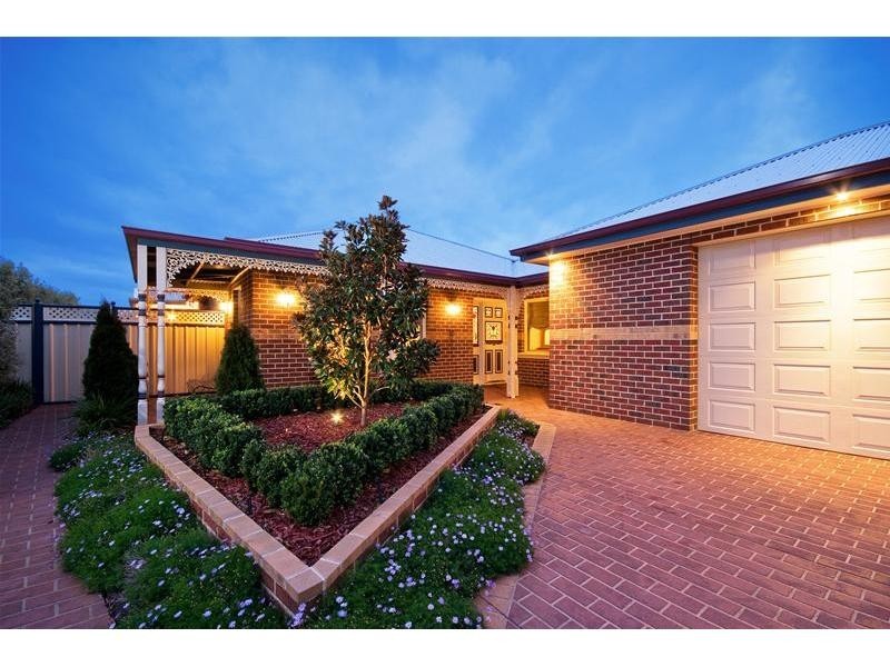17 Satinwood Court, Werribee VIC 3030