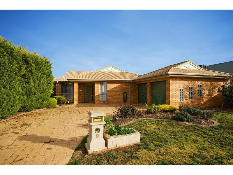 9 Shada Court, Hoppers Crossing VIC 3029