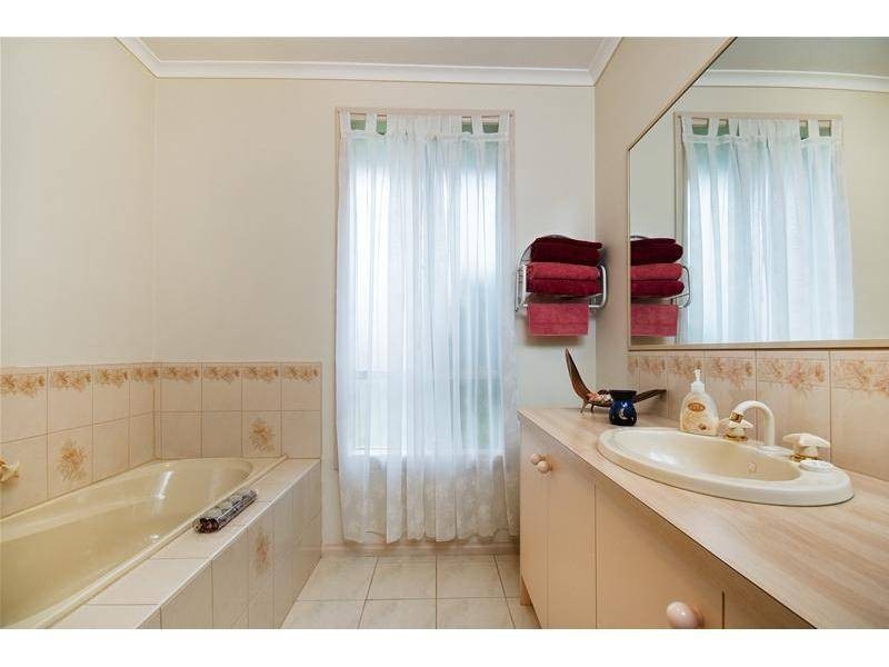 9 Shada Court, Hoppers Crossing VIC 3029