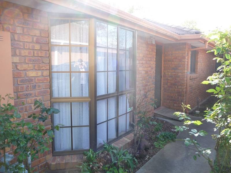 2/18 Langridge St, Hoppers Crossing VIC 3029
