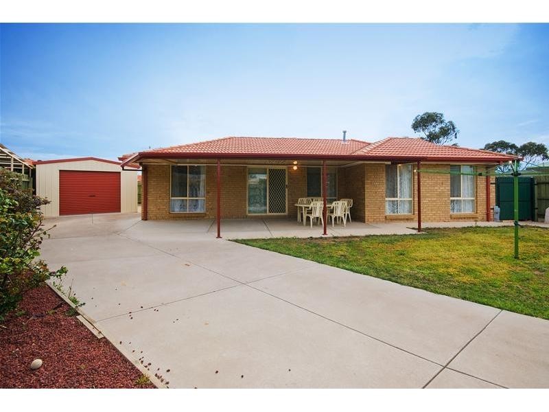 29 Danube Drive, Werribee VIC 3030