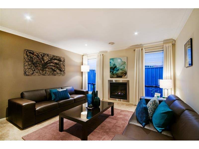 99 Manor Lakes Boulevard, Wyndham Vale VIC 3024